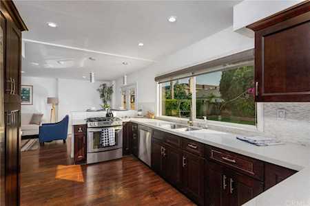 4572 Fir Avenue Seal Beach, CA 90740
