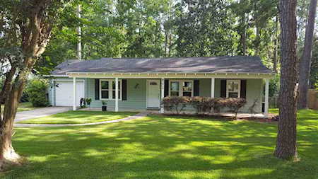 8272 Chickasaw Trl Tallahassee, FL 32312