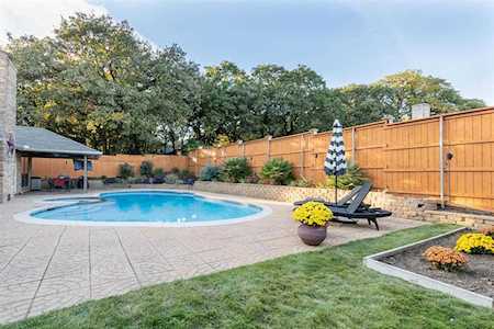 2810 Brookshire Drive Grapevine, TX 76051