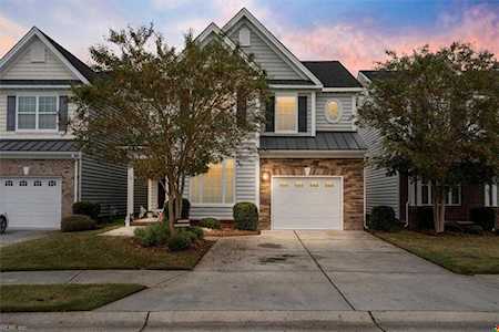 1012 Silver Charm Circle Suffolk, VA 23434