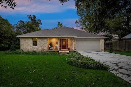 8618 Groveland Drive Dallas, TX 75218