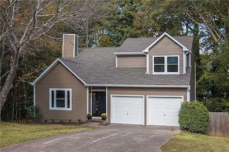3245 Old Evergreen Way Johns Creek, GA 30022