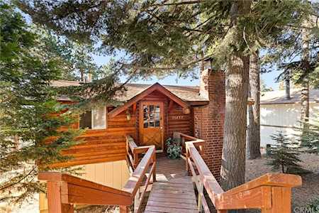 31457 Circle View Drive Running Springs, CA 92382