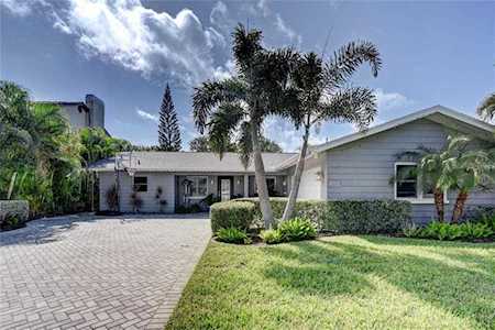 106 13th St Belleair Beach, FL 33786