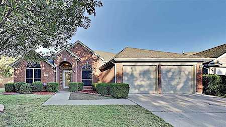3601 Stone Creek Lane S Fort Worth, TX 76137