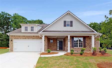 5027 Cooper Farm Dr Sugar Hill, GA 30518