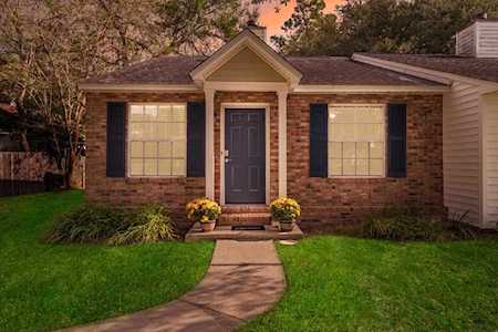 3135 Hotchkiss Ln Tallahassee, FL 32303