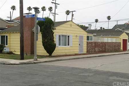 5928 E The Toledo Long Beach, CA 90803