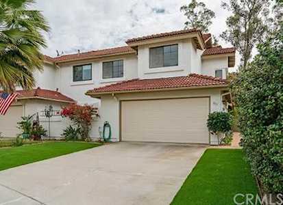 817 Summerhill Court Encinitas, CA 92024