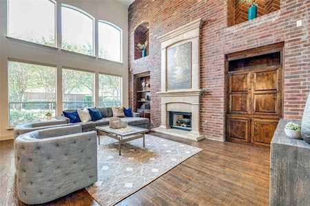 4821 Mcbreyer Place Fort Worth, TX 76244
