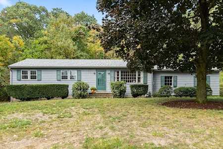 21 Whippletree Rd Chelmsford, MA 01824