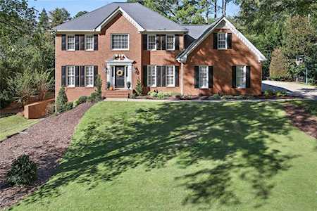 9930 Twingate Dr Johns Creek, GA 30022