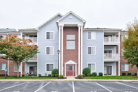 2602 Aristocrat Pl #202 Louisville, KY 40299