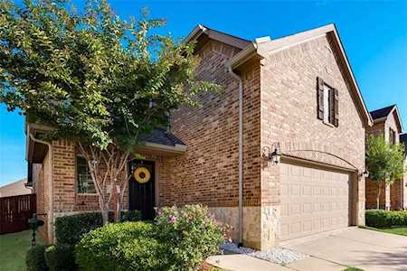 509 Sterling Ridge Lantana, TX 76226