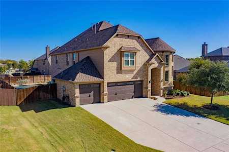 404 Meandering Creek Drive Argyle, TX 76226