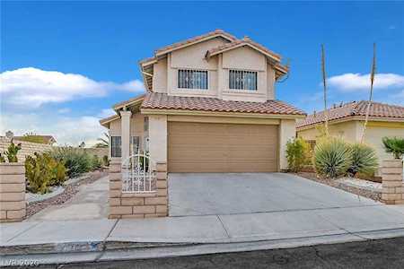 7531 Kalmalii Ave Las Vegas, NV 89147