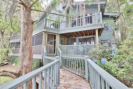1537 Hagley Dr. Pawleys Island, SC 29585