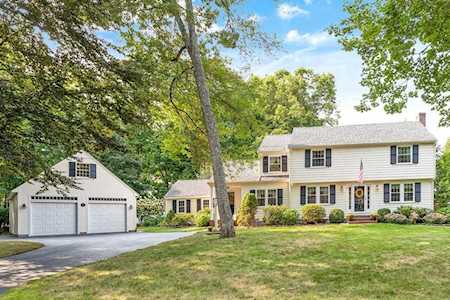 10 Algonquin Road Acton, MA 01720