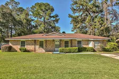 2352 Vinkara Dr Tallahassee, FL 32303