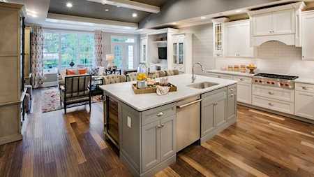 9 Henry Way #114 Millis, MA 02054