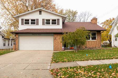3216 Christine Dr Lansing, MI 48911