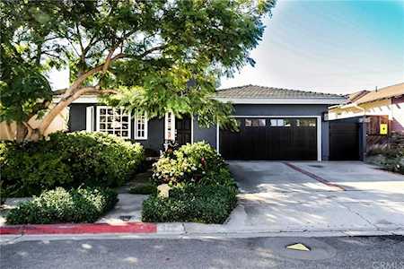 629 Sea Breeze Drive Seal Beach, CA 90740