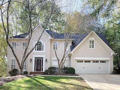 10810 Tuxford Dr Alpharetta, GA 30022