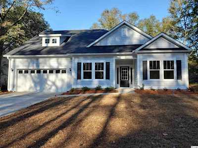 26 Red Maple Dr. Pawleys Island, SC 29585