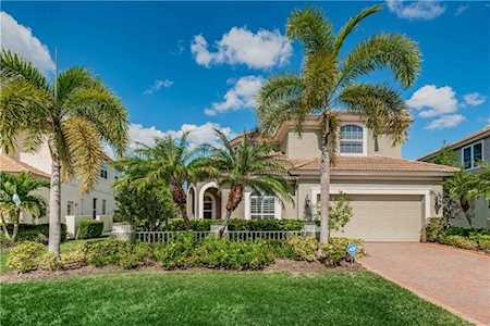 9901 Sago Point Dr Largo, FL 33777
