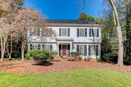 2225 Wenlok Trl Marietta, GA 30066