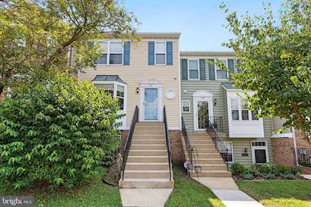 1131 Simsbury Ct Crofton, MD 21114