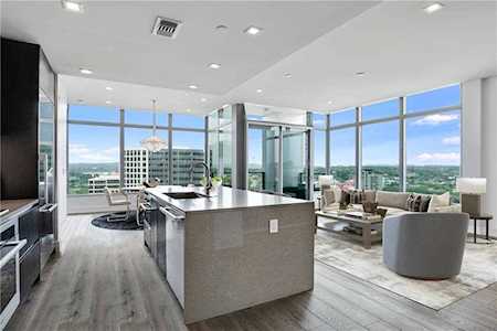 501 West Ave #1504 Austin, TX 78701