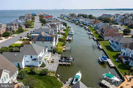4 Leigh Dr Ocean Pines, MD 21811
