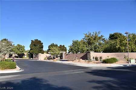 8945 Briar Bay Dr Las Vegas, NV 89131