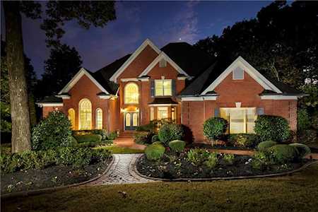 4235 Falls Ridge Dr Alpharetta, GA 30022
