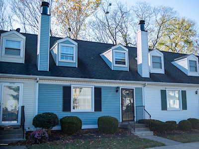 10755 Colonial Woods Ct Louisville, KY 40223