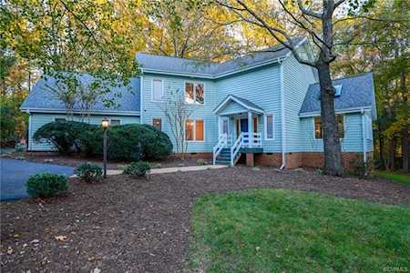 6312 Willow Glen Rd Midlothian, VA 23112