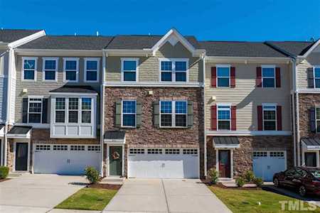 805 Ambergate Station Apex, NC 27502