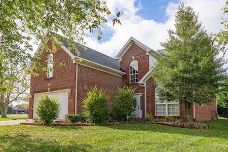 16412 Snaffel Bit Ct Louisville, KY 40245