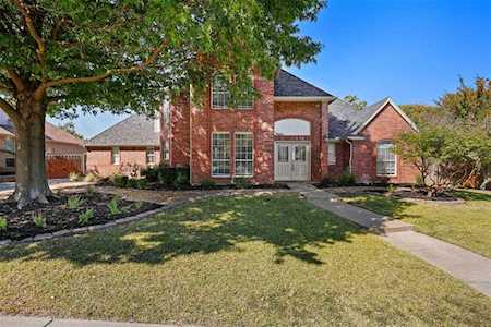 2302 Wilkes Court Colleyville, TX 76034