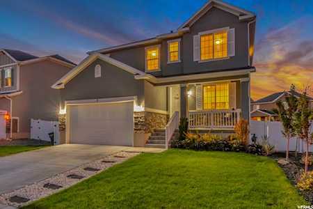 7 E Starside Dr Tooele, UT 84074