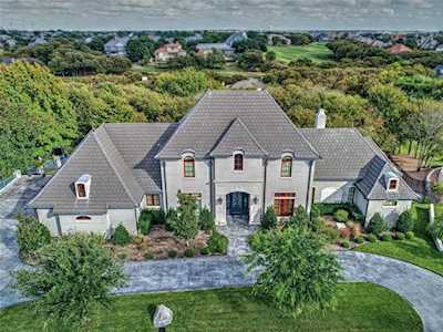 6904 Old Homestead Road Fort Worth, TX 76132