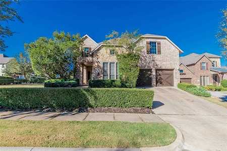 10605 Faulkner Point Irving, TX 75063