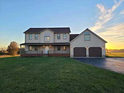 2227 Old Springfield Road New Holland, OH 43145
