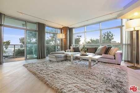 13700 Marina Pointe Drive #405 Venice, CA 90292