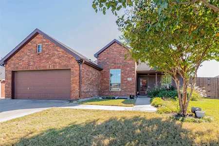 203 Southpeak Lane Ponder, TX 76259