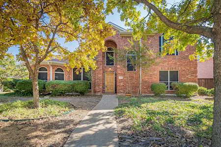 332 Hillglen Drive Murphy, TX 75094