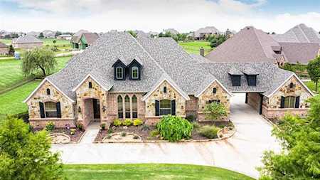 1244 Meredith Creek Lane Fort Worth, TX 76179