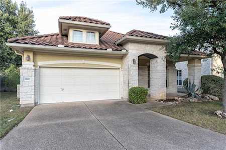 15220 Interlachen DR Austin, TX 78717
