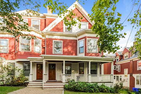 9 Fairbanks St #1 Brookline, MA 02446